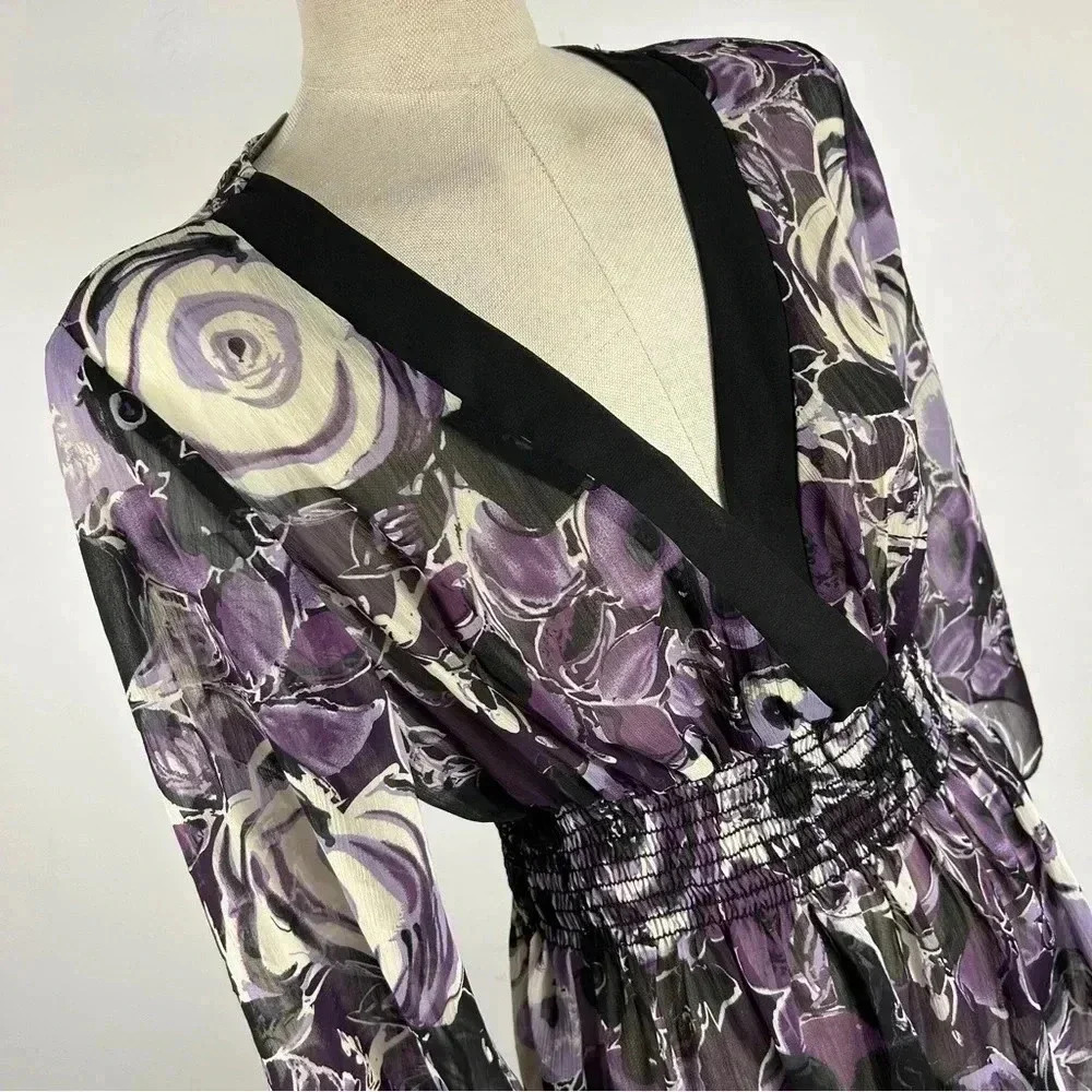 NWT Reitmans Purple Floral Smocked Blouse Size M Sheer V-Neck Peplum Top - Picture 5 of 12